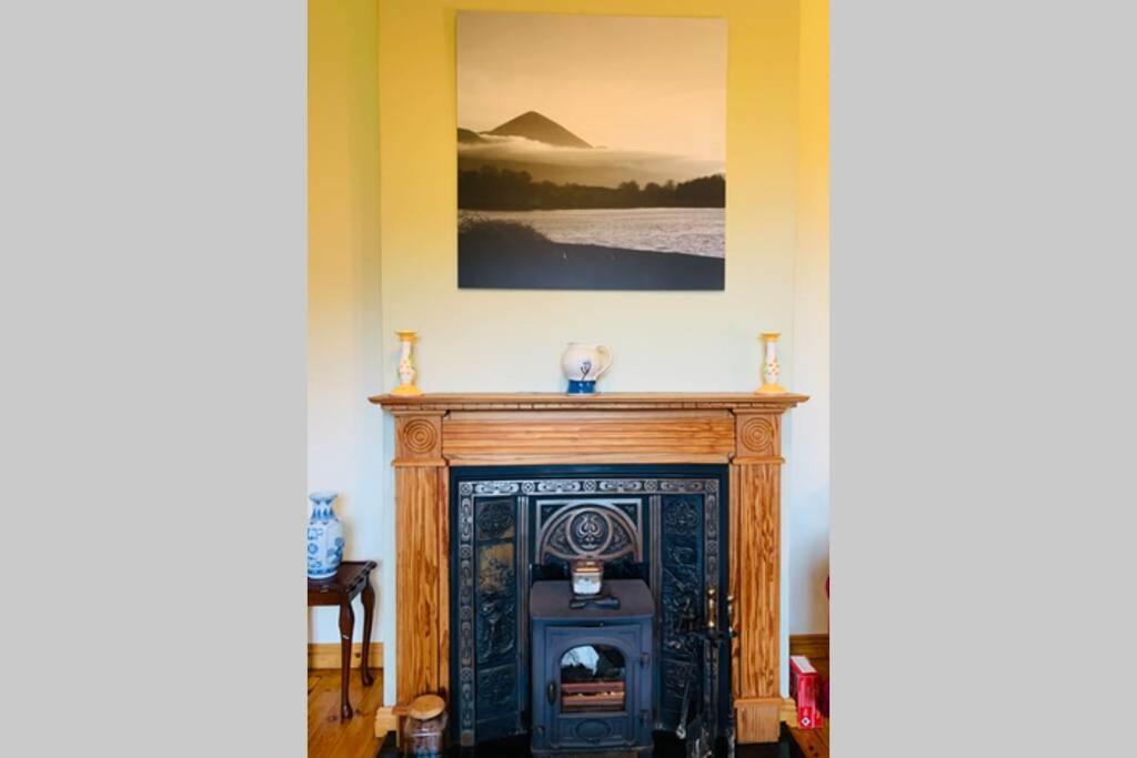 Glen Keen Farm Cottage Louisburgh Bagian luar foto